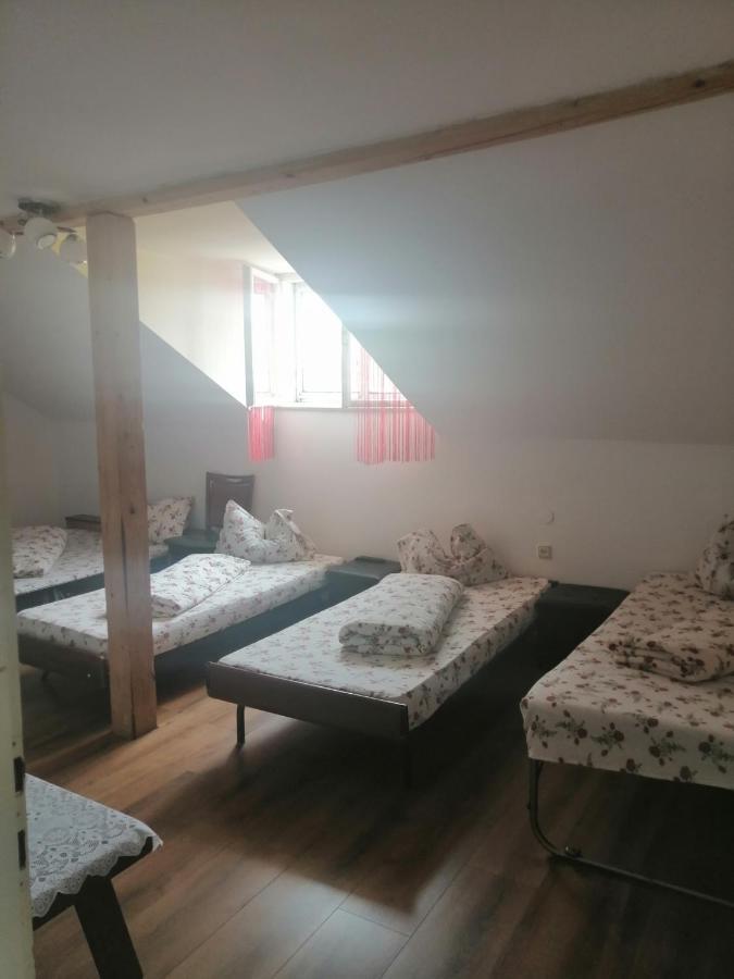 Helga House Hostel Τούρντα Εξωτερικό φωτογραφία