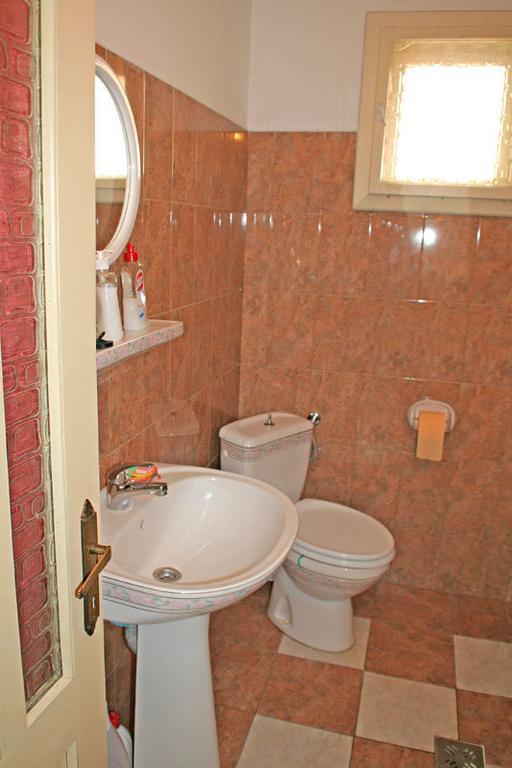 Helga House Hostel Τούρντα Δωμάτιο φωτογραφία
